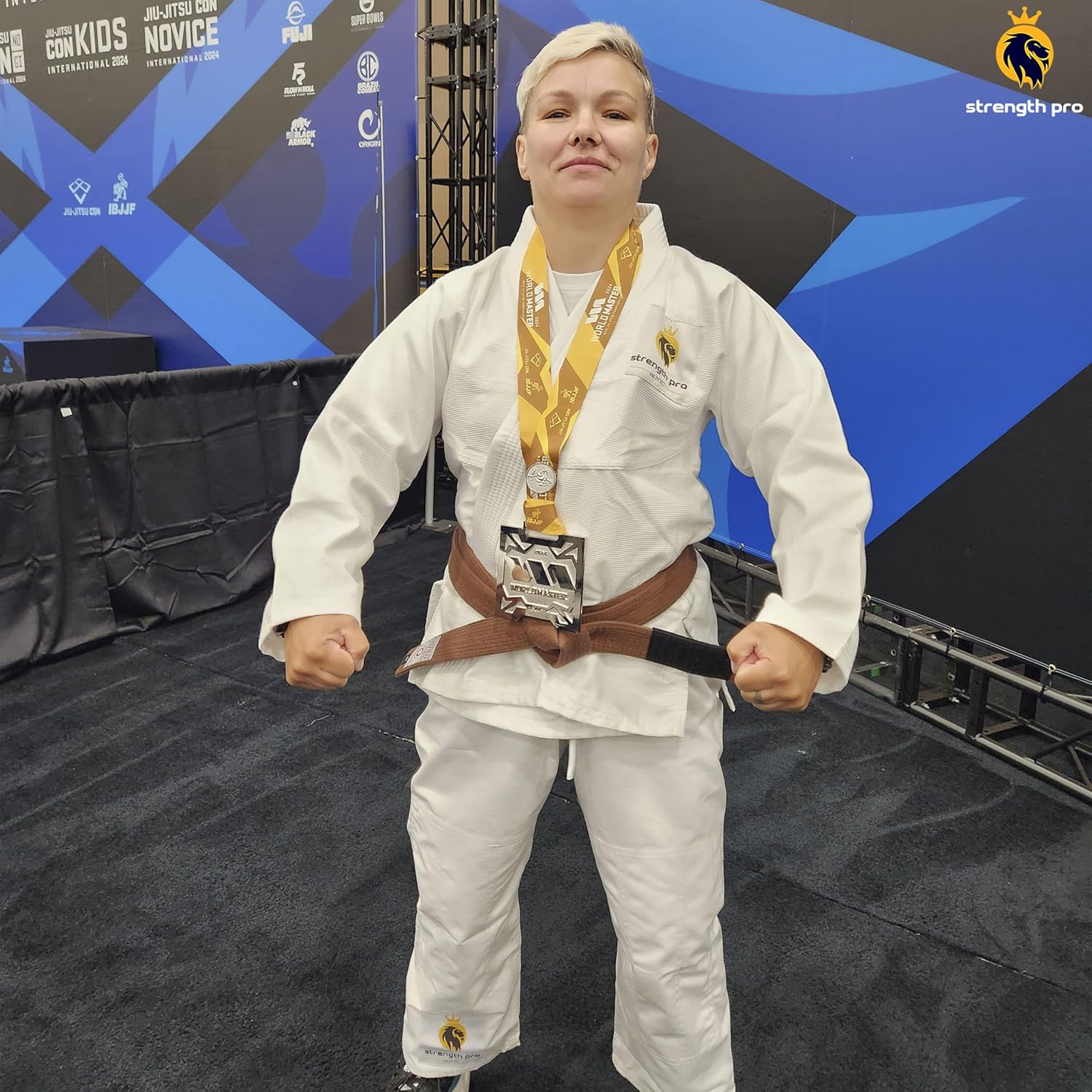 Strength Pro | BJJ Gi Adult | Brazilian Jiu Jitsu Gi Kimono Prolight | 300 GSM White